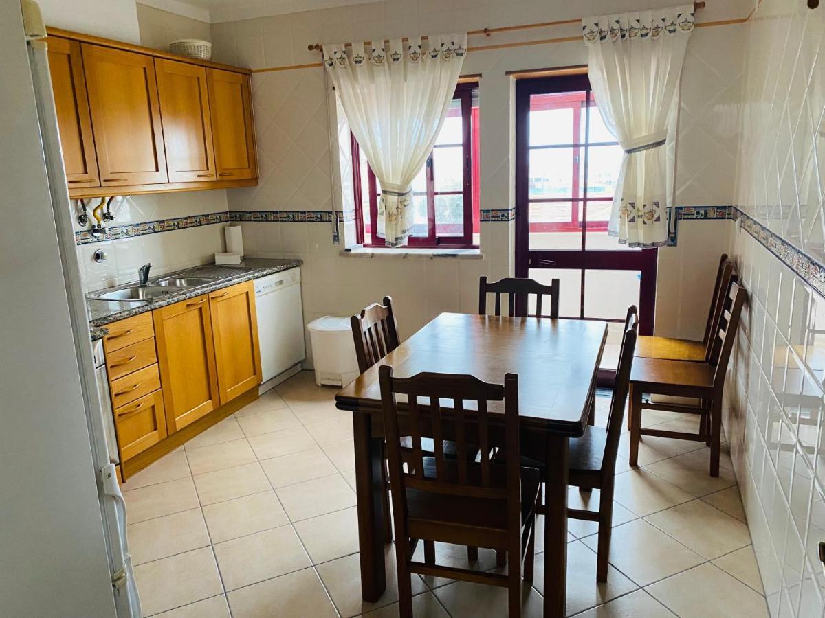 Swordfish Beach Apartment Peniche Eksteriør bilde